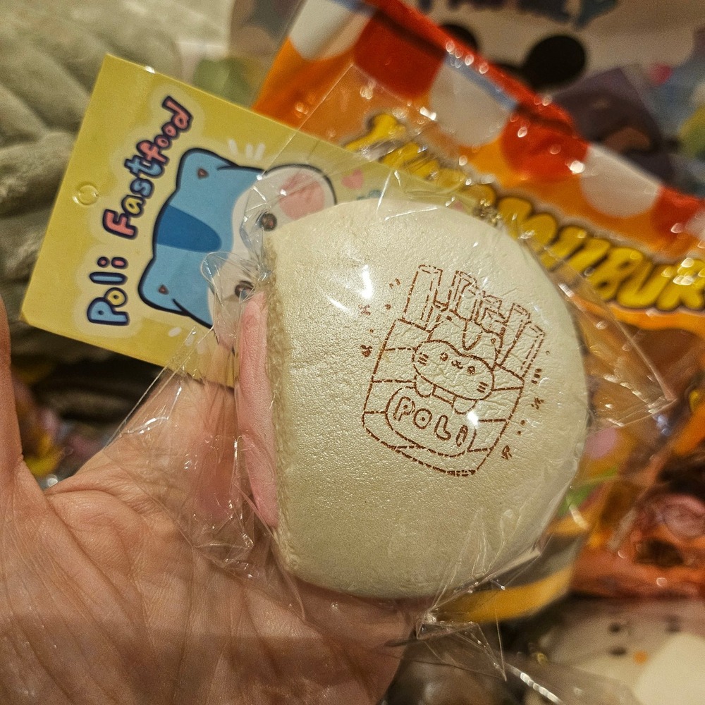 Poli Hamster Squishies Cream Bun Squishy Soft Slow Pink Fries Creme Macaron